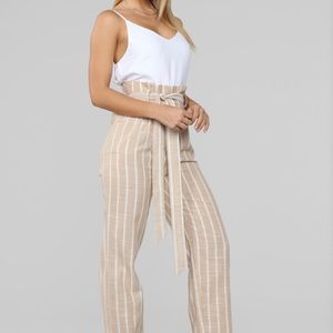 Fashion nova Jumpsuit 💛 never worn